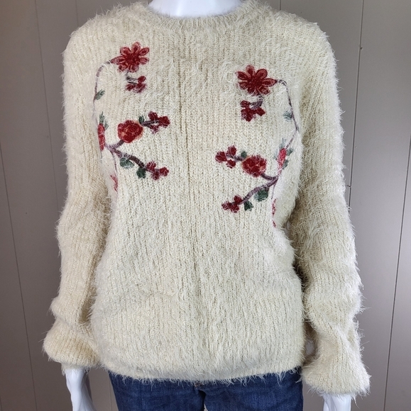 Woven Heart Embroidered Cream & Red Soft Fuzzy Bubble Sleeve Crew Neck Sweater - Picture 1 of 16
